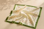 Foulard Collier Jardin Secret – Image 3